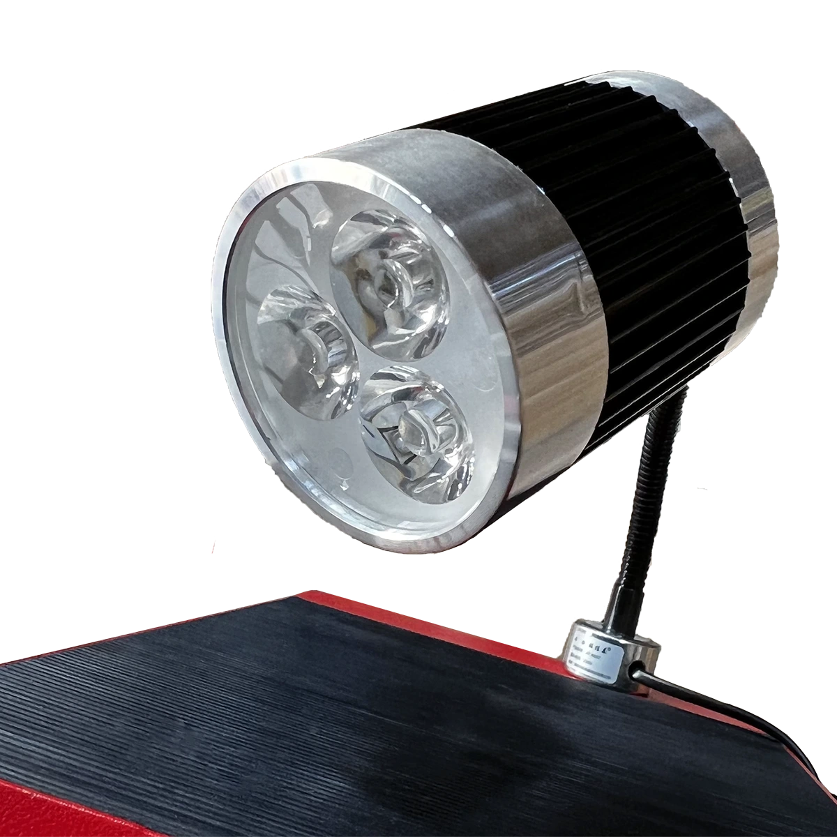 Комплектация станка с освещением рабочих зон 